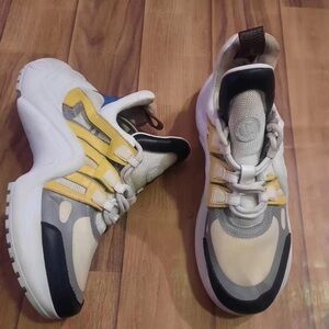 Louis Vuitton trainer